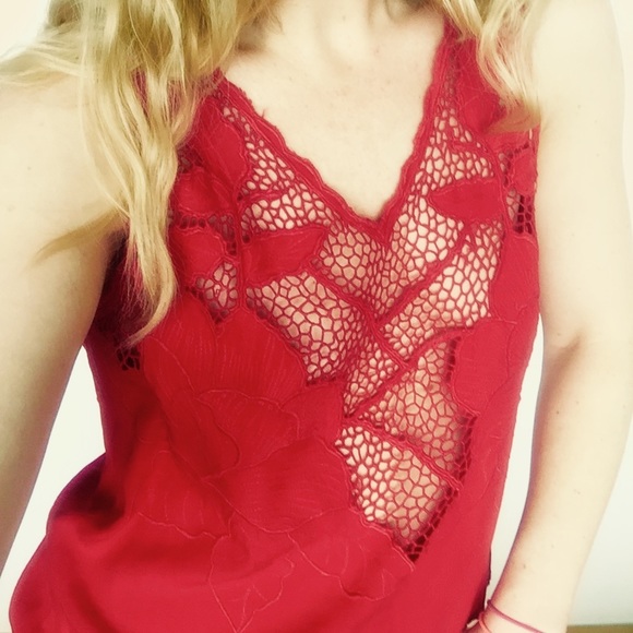 ✨Vintage Super Plunge Crochet Lace Sleeveless Top - Picture 3 of 8